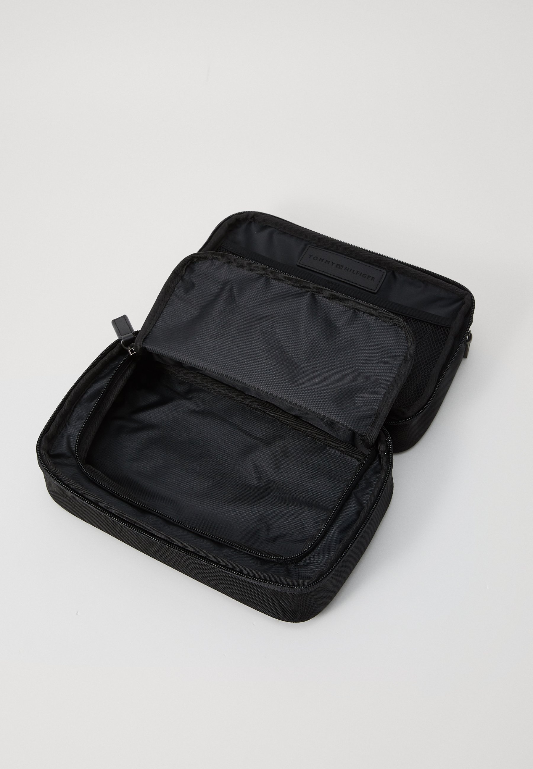 Borsa da viaggio Tommy Hilfiger - Borsa da toilette - nera