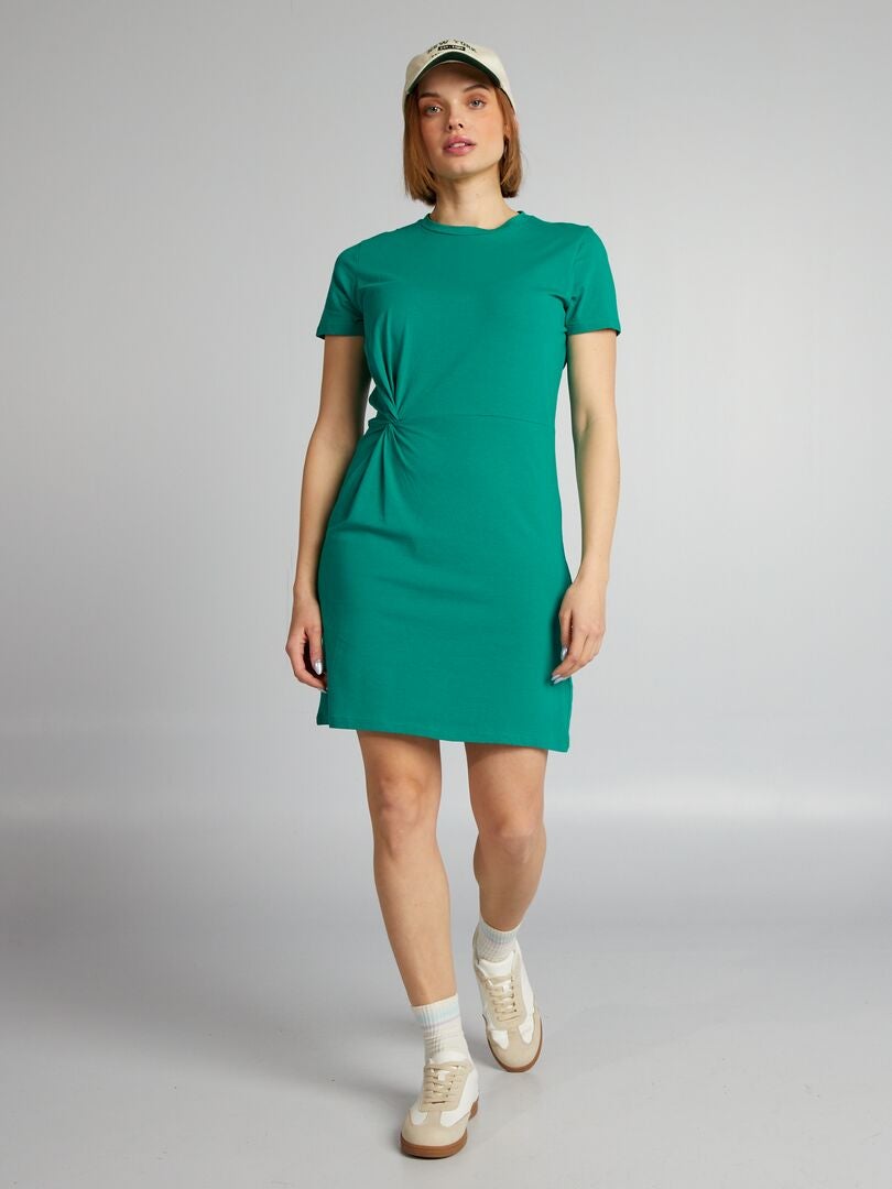 Effen jurk met geknoopt detail in de taille - GROEN