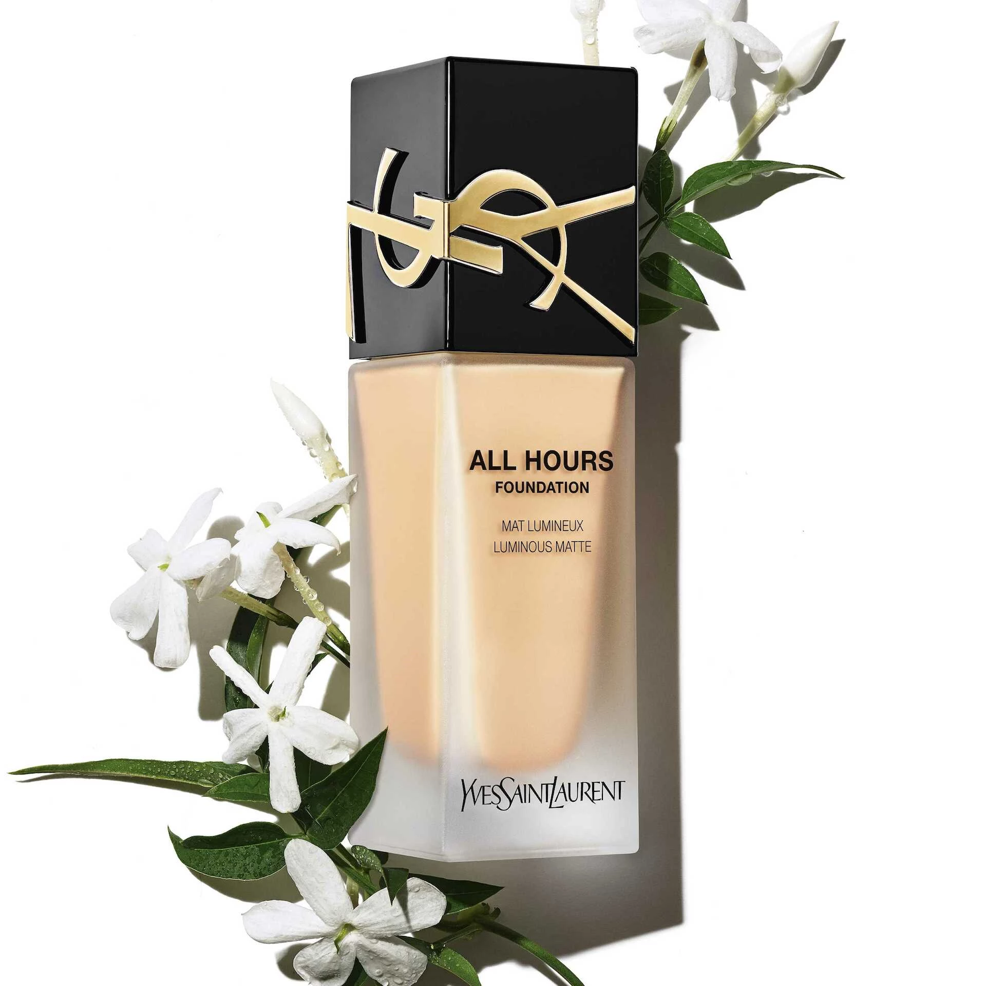 Fundația Encre De Peau All Hours MN7 - Yves Saint Laurent