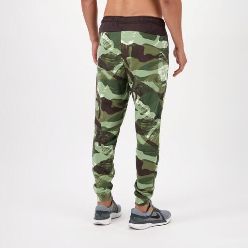 Nike kelnės