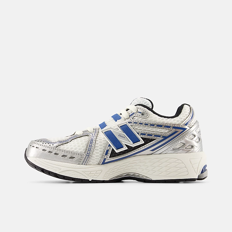 Child 1906 – Silbermetallic mit blauem Achat