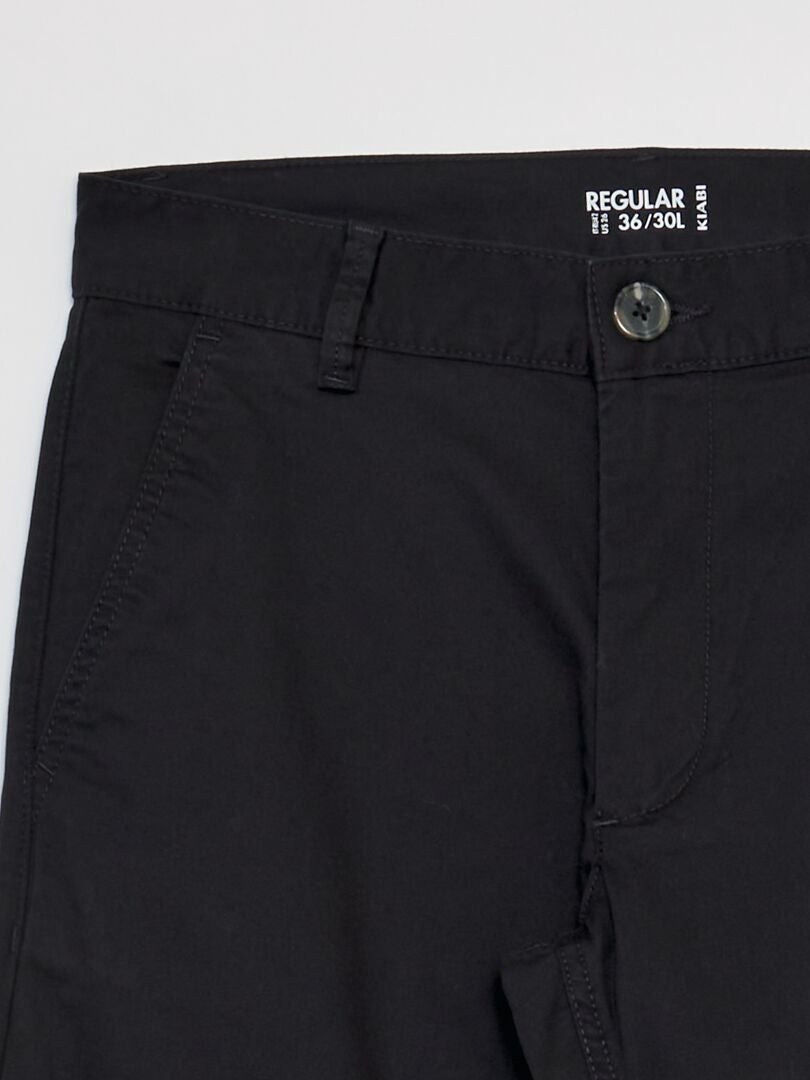 Calça chino de corte reto - PRETA