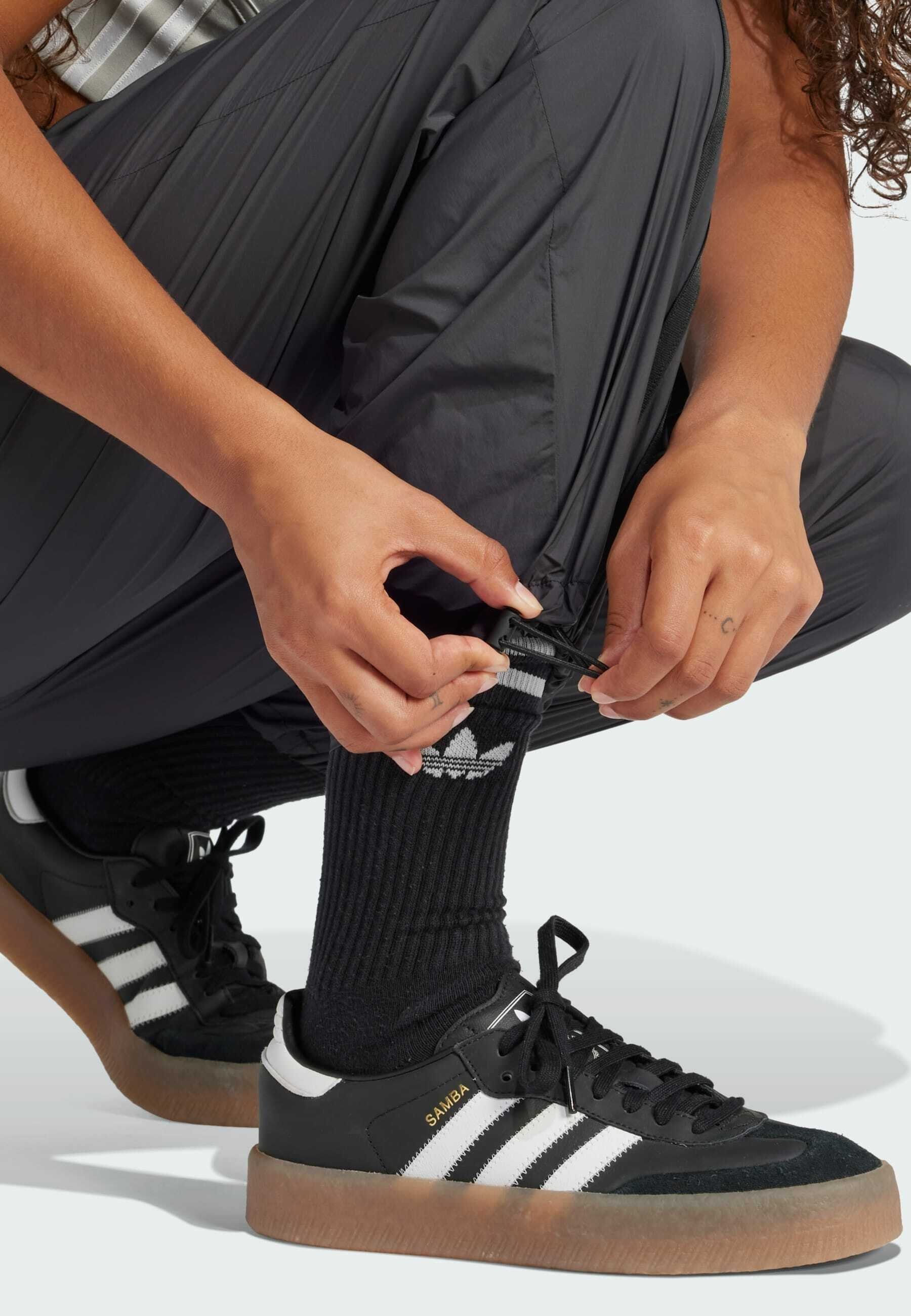 Pantaloni da tuta adidas Originals con cintura larga - neri