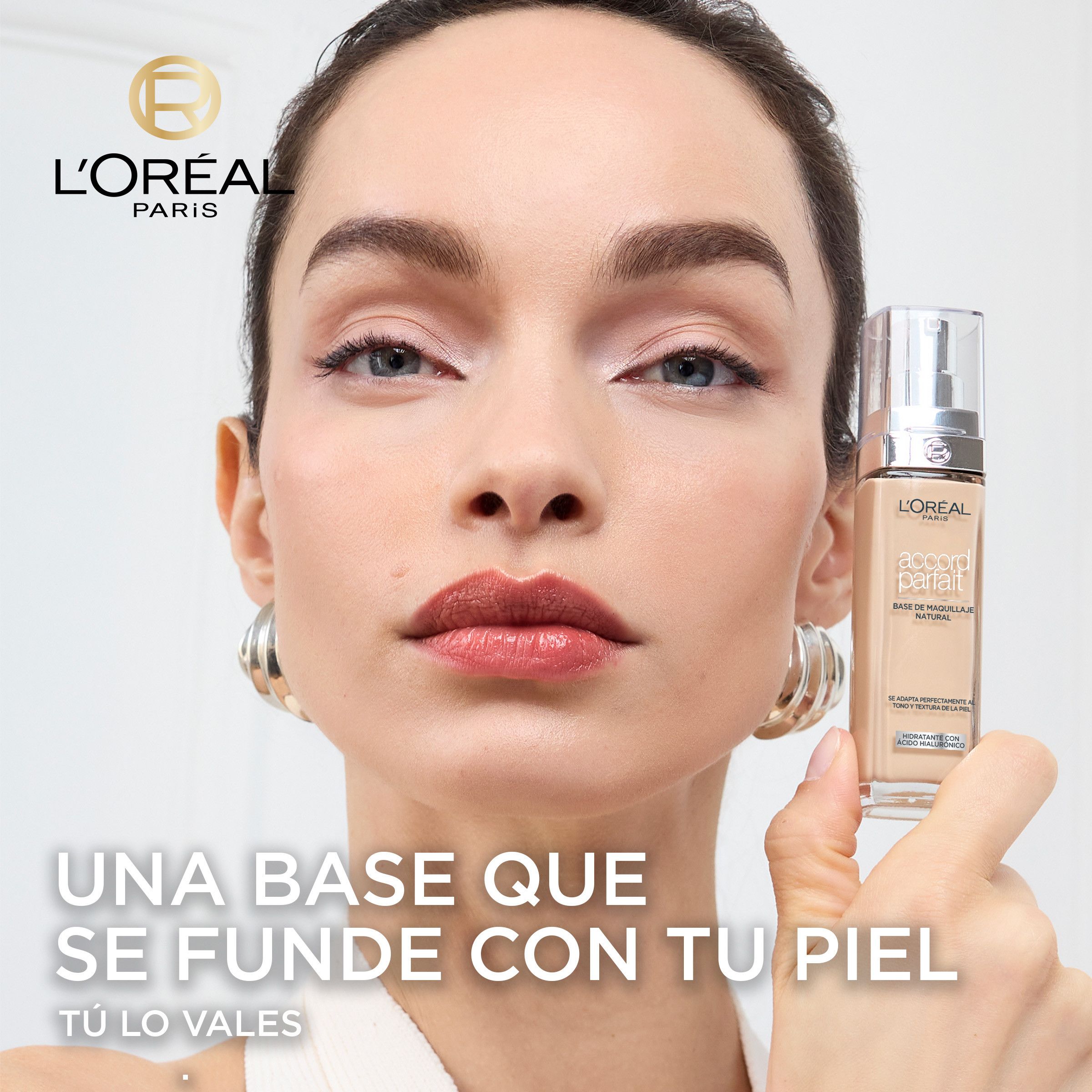 Accord Parfait Natural Finish puder Puderi