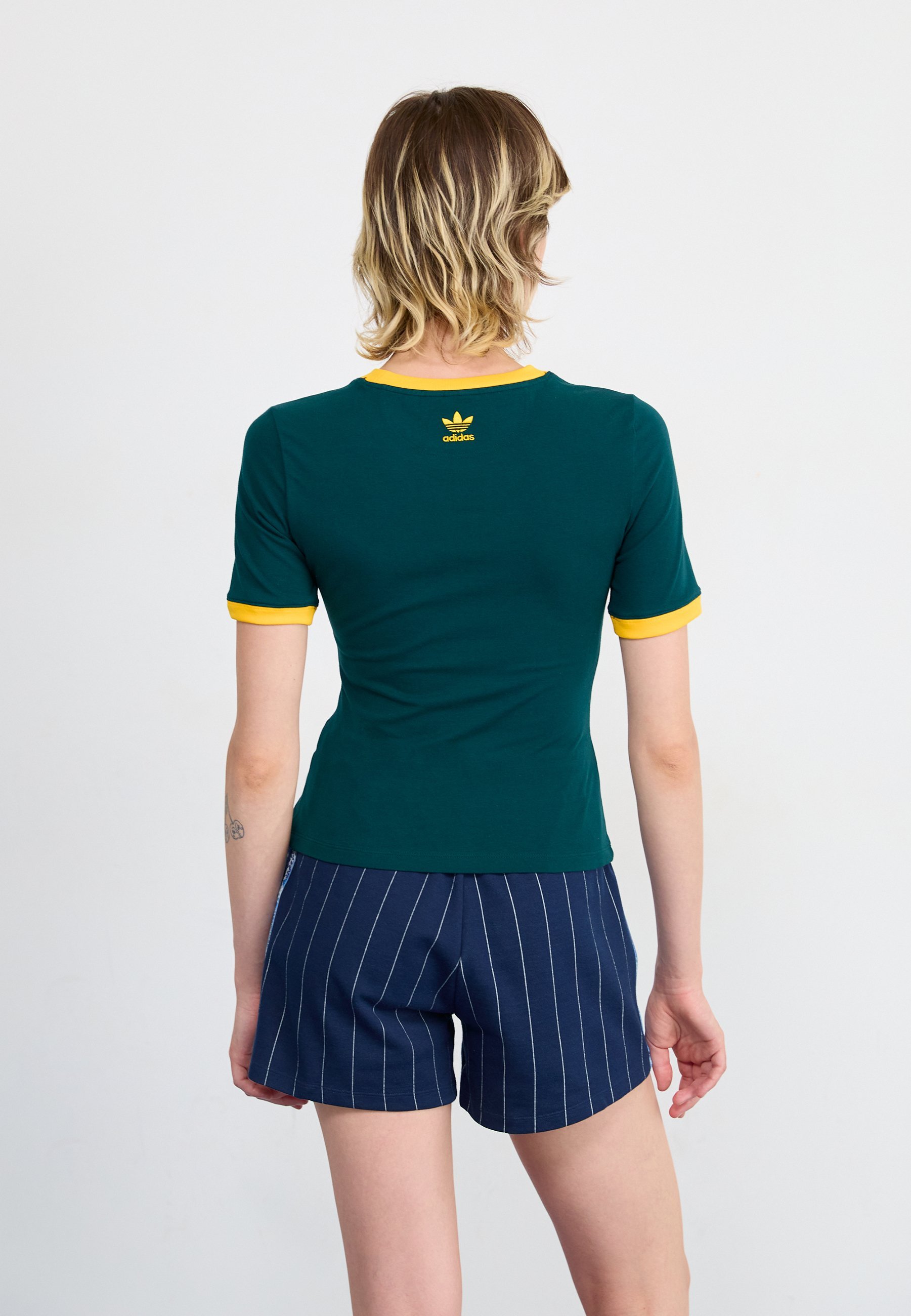 Trička adidas Originals