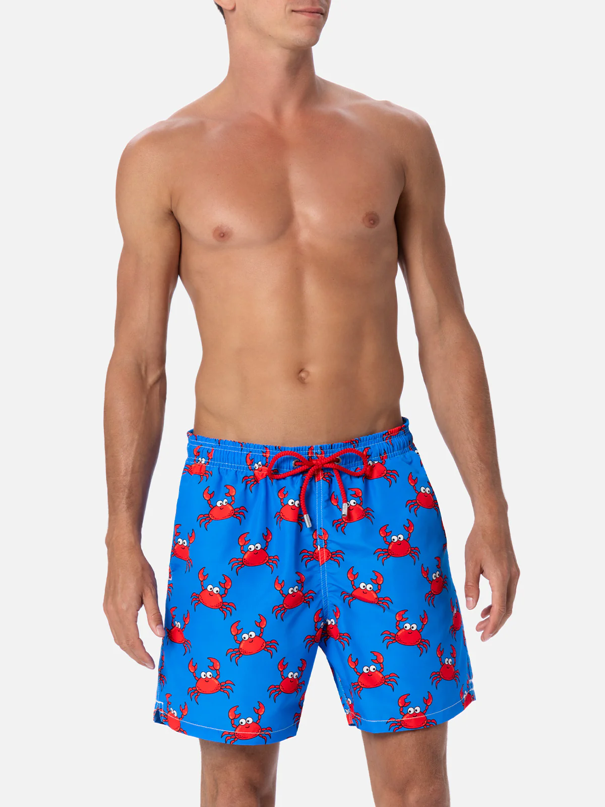 Heren Gustavia Mid-Length zwembroek met rode krabbenprint | Blauw & wit | Elastisch en verstelbaar | Zak met klittenbandsluiting aan de achterkant | MC2 Saint Barth