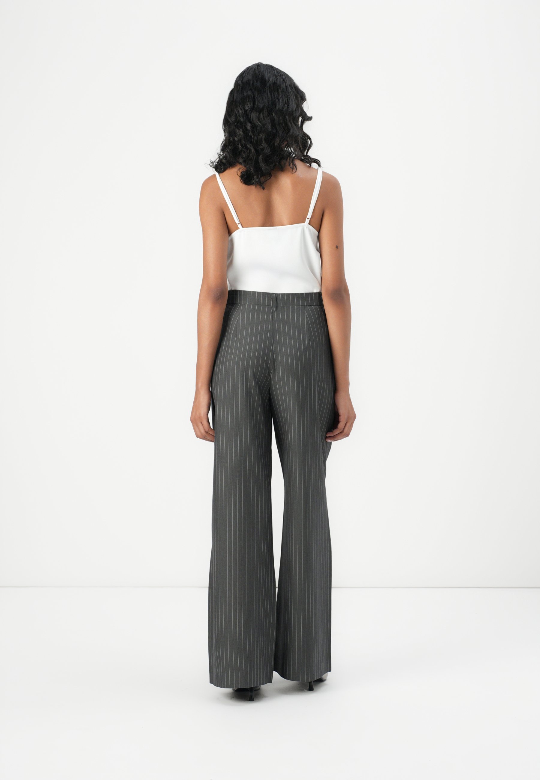 JDY JDYGRACE RIVER WIDE PANT - Broek - donkergrijs/cloud dancer