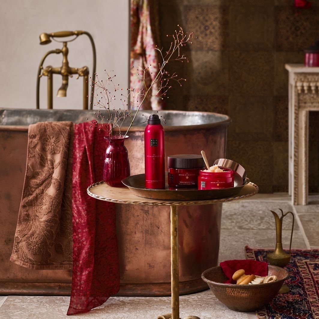 Rituals ķermeņa skrubis – Ājurvēdas ķermeņa skrubja rituāls – 300 g