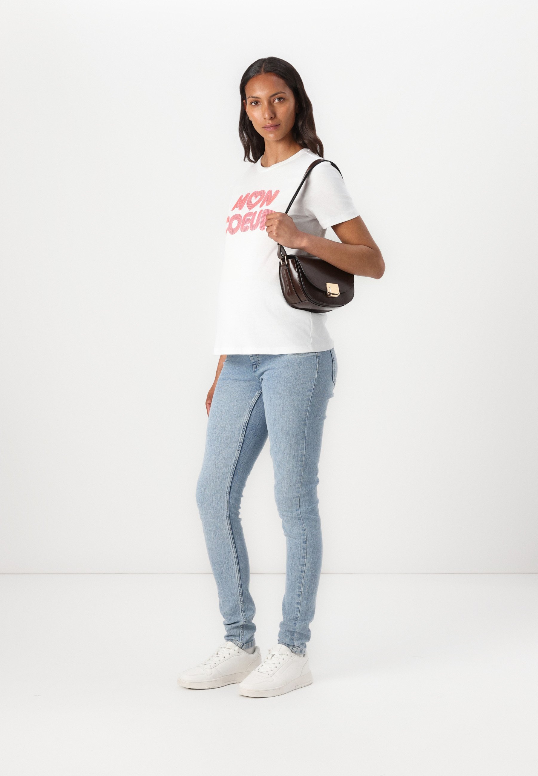 ONLY MATERNITY OLMARIYA LIFE LOVE - T-shirt met print - helder wit