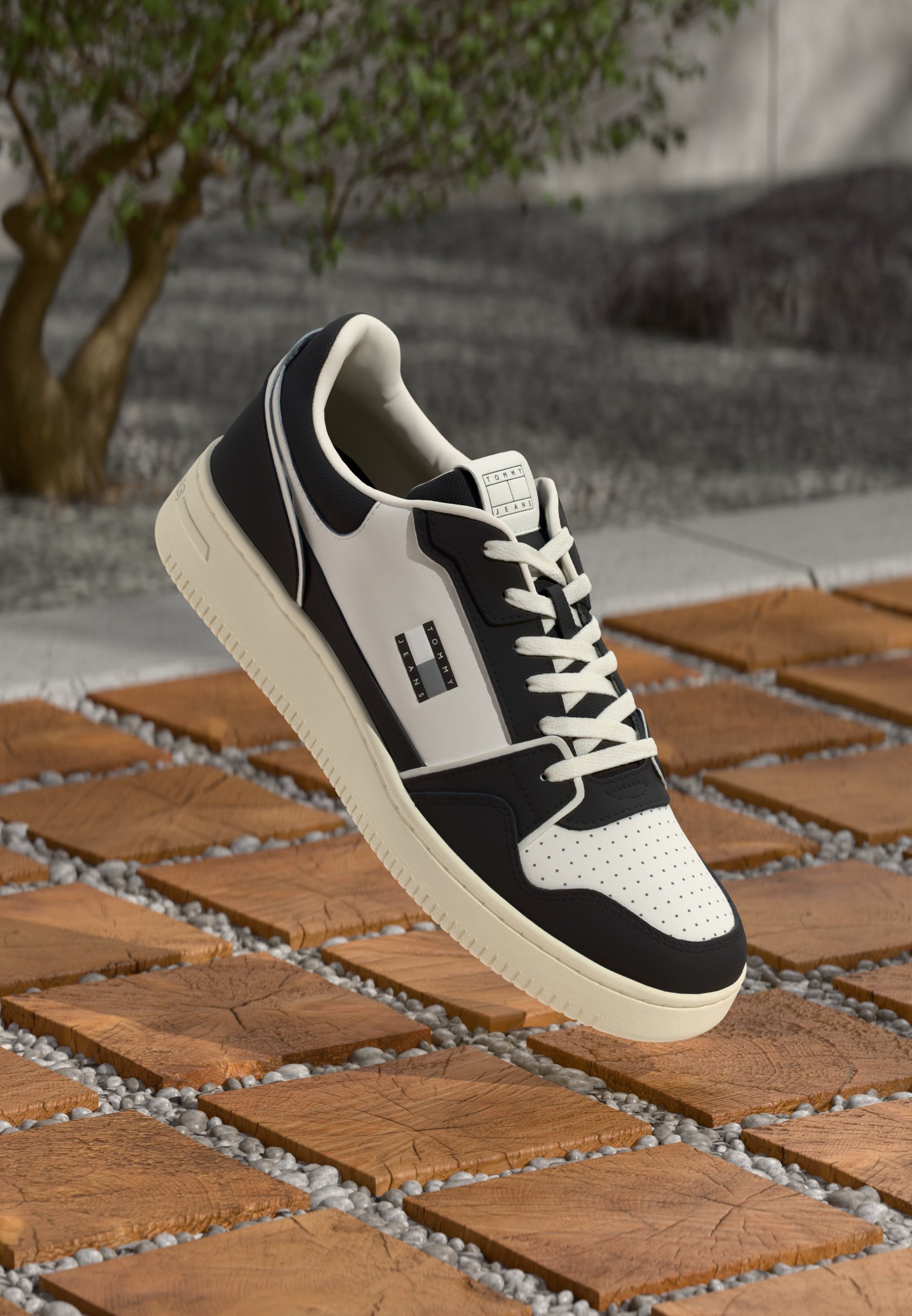Baskets Tommy Jeans RETRO - noires
