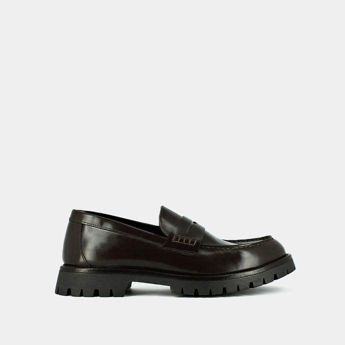 Mocassins à semelles crantées  en cuir glacé marron