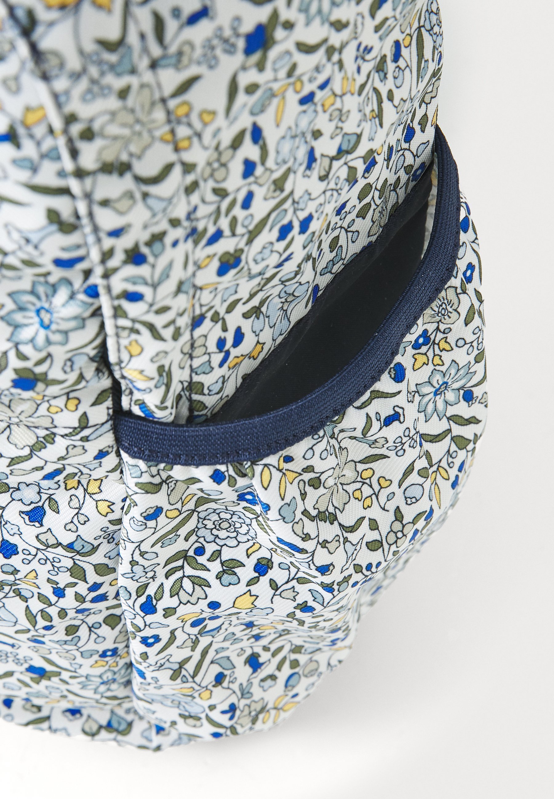 adidas Originals LIBERTY BACKPACK WITH PERESNICA UNISEX SET - Šolska torba - večbarvna/nočno modra