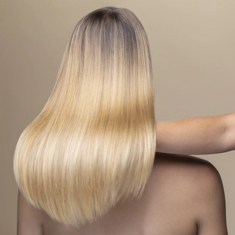 Sisley Precious Hair Care Oil matu rituāls ar smaržīgu matu eļļu matu spīdumam un mīkstināšanai