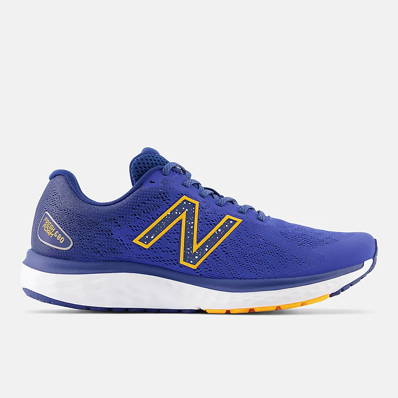 Fresh Foam 680v7 masculino – Azul Marinho com detalhes em Azul Noite e Calêndula Vibrante