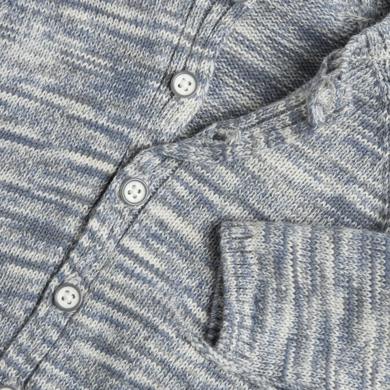 Graue melierte Strickjacke