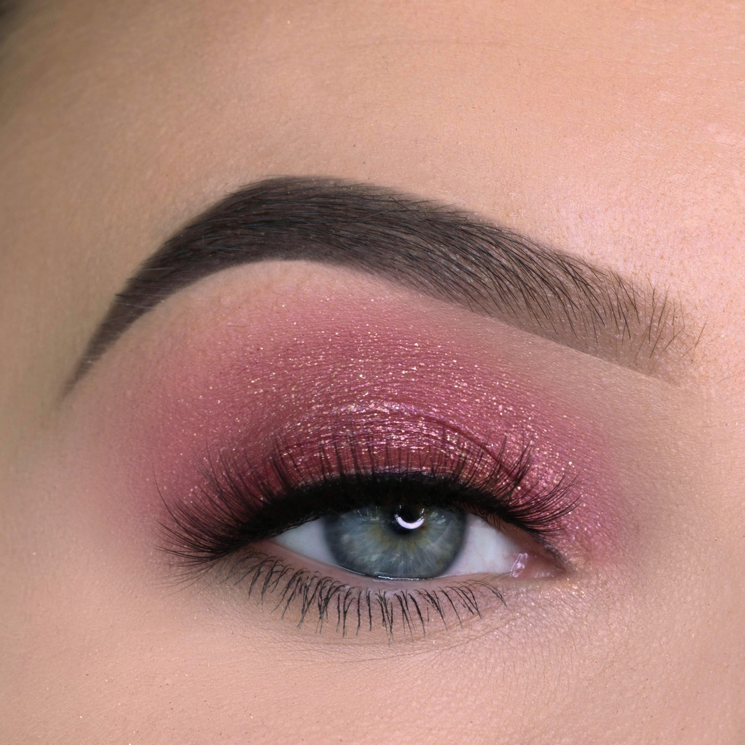 „theBalm“ akių šešėlių skystis – 4,5 ml