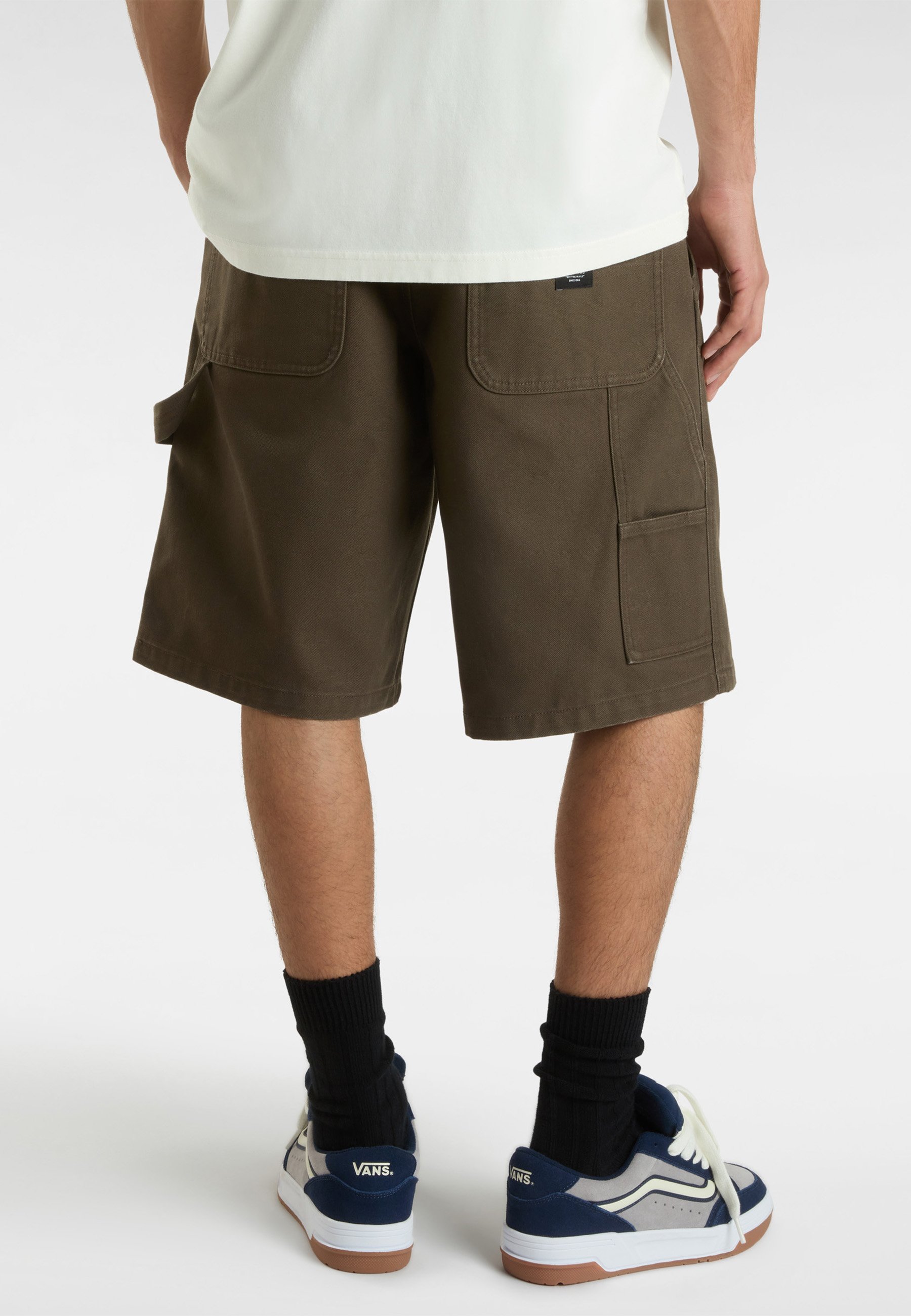 Vans DRILL CHORE CARPENTER LOOSE FIT CANVAS - Lühikesed püksid - turkish coffee