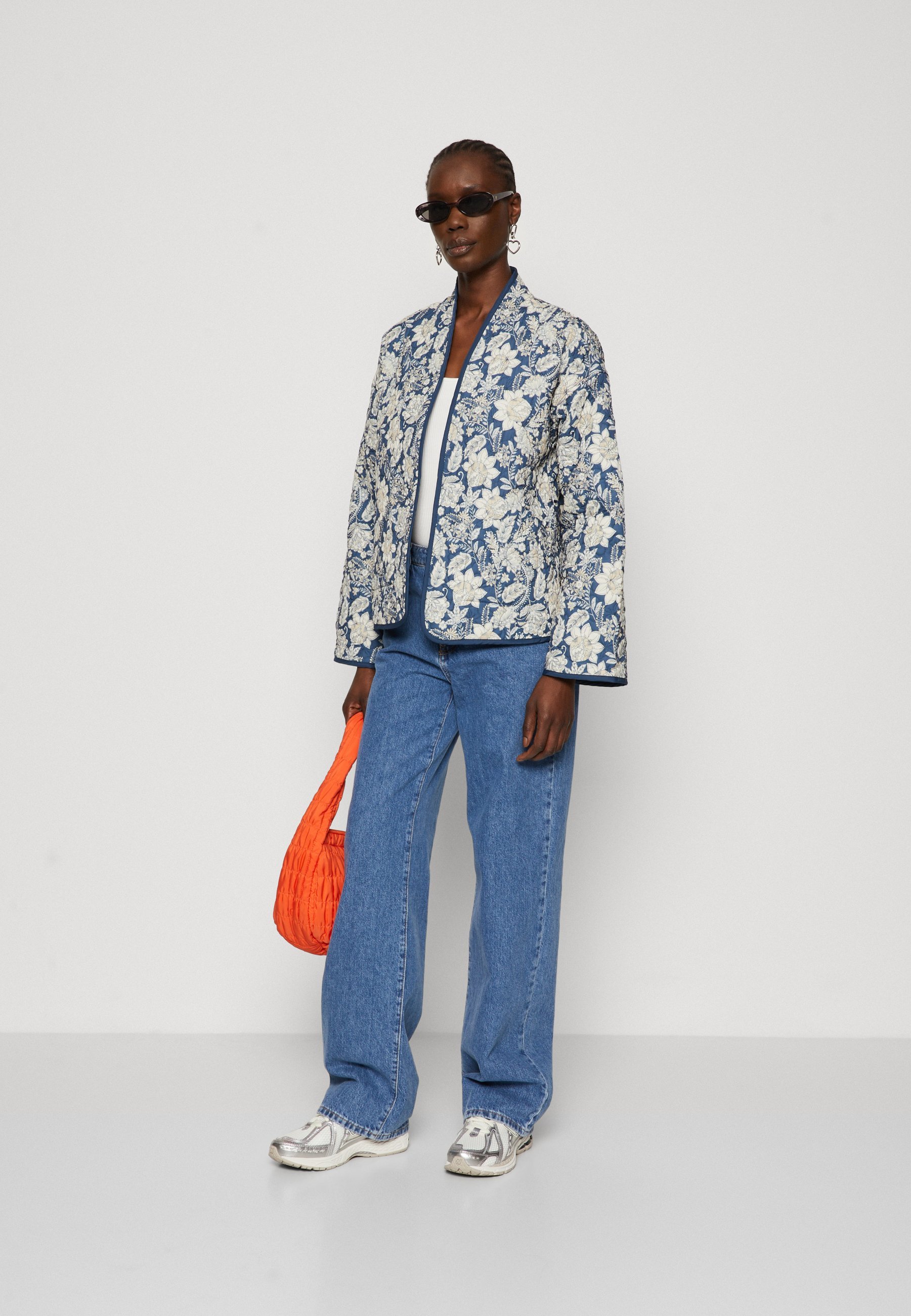 Vero Moda Tall VMJANE omkeerbaar jack - Licht jack - blauw/beige