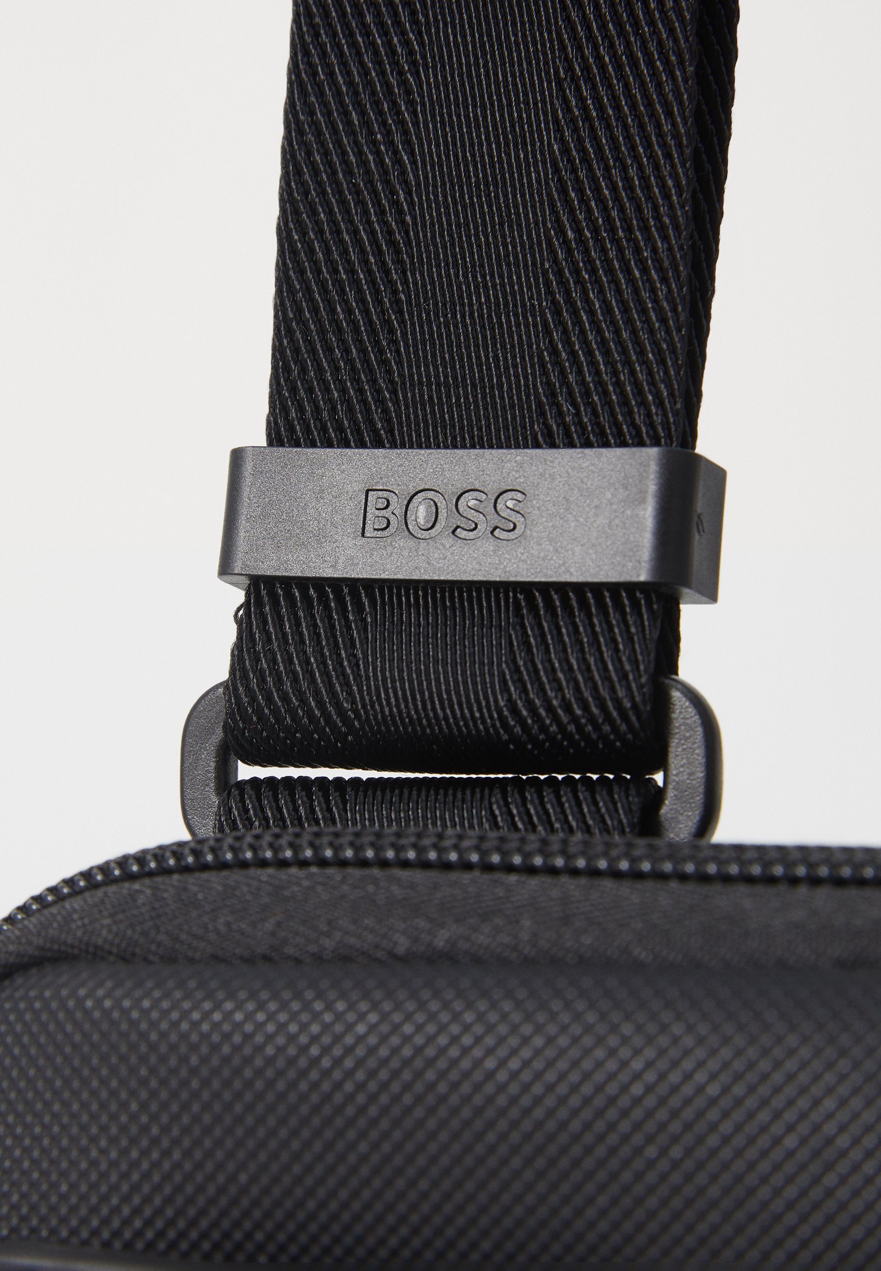 BOSS JINKO ENVELOPE - Torba čez telo - črna
