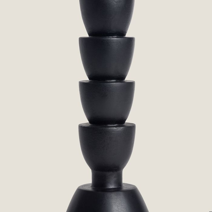 Lampada da tavolo Darian in resina nera