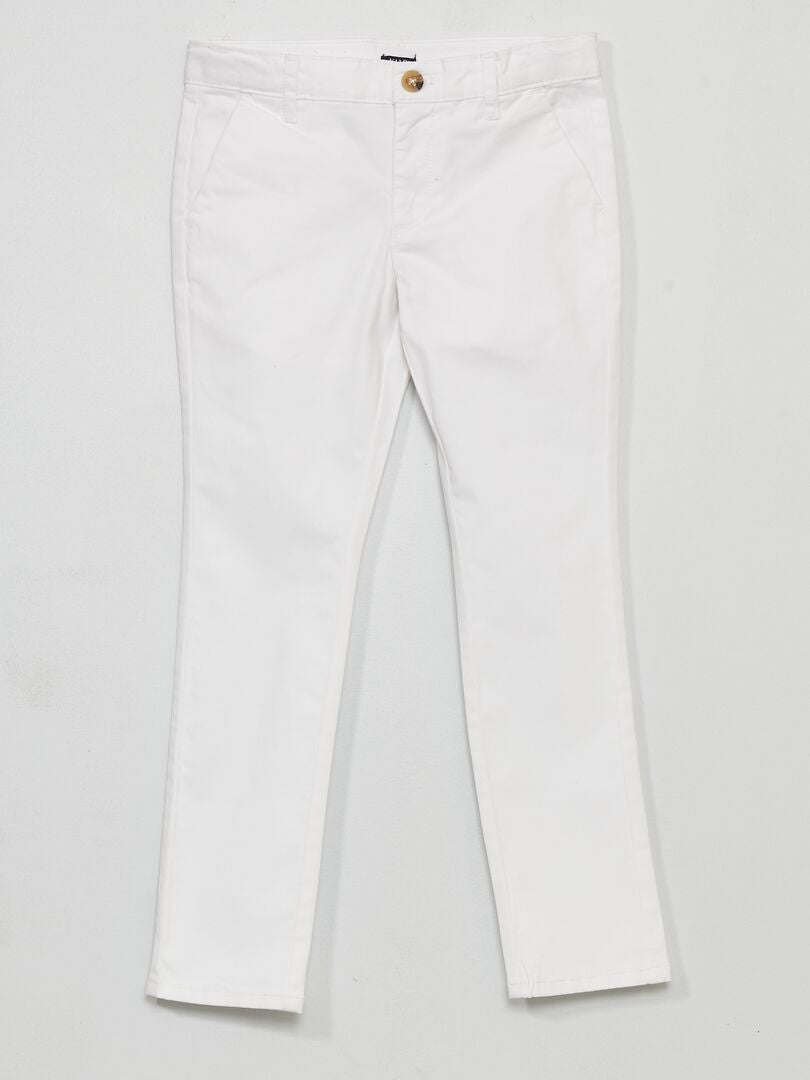 Calças chino brancas