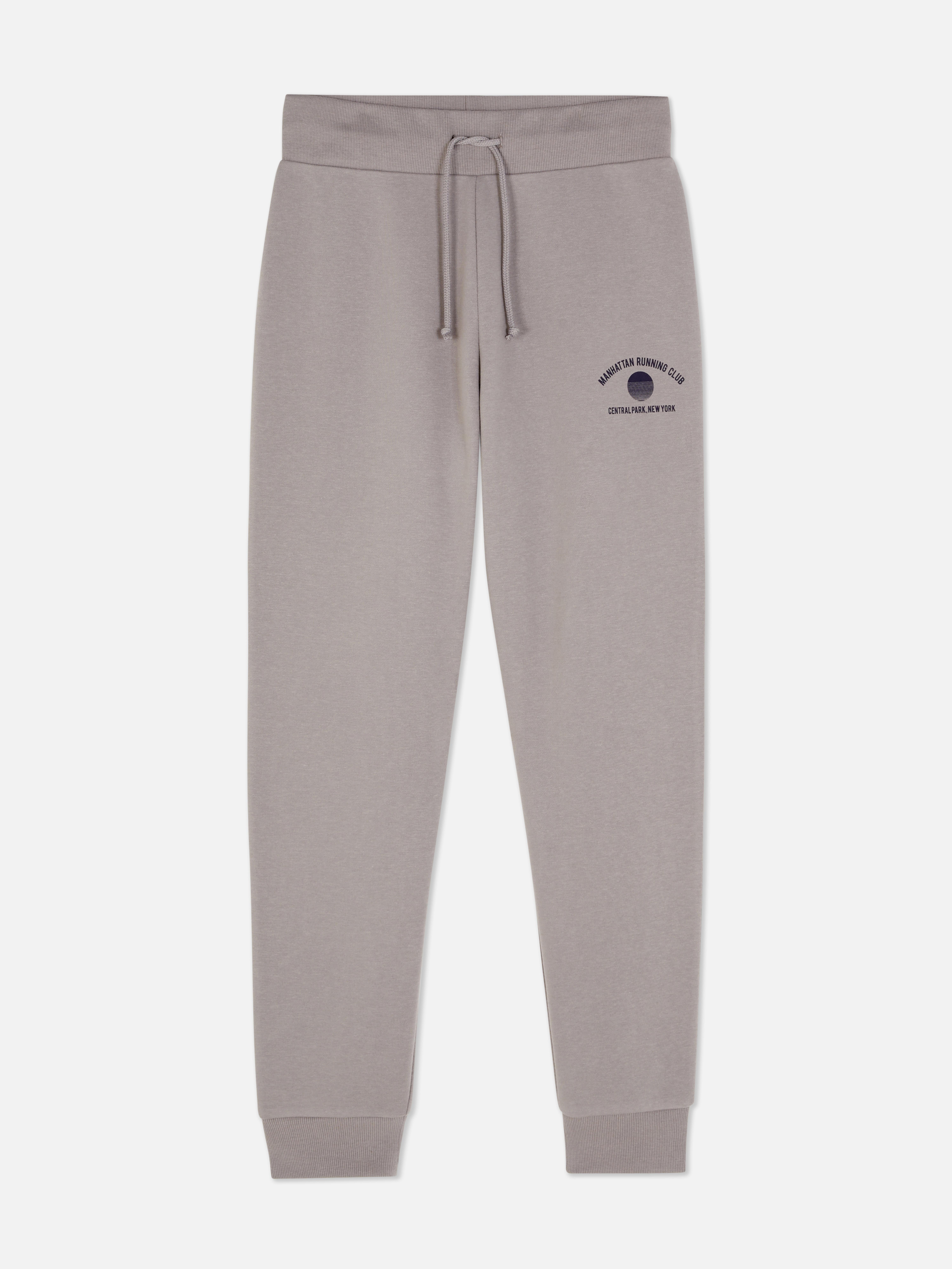 Pantaloni della tuta affusolati e casual. Comodi ed eleganti, indispensabili nel tuo tempo libero.