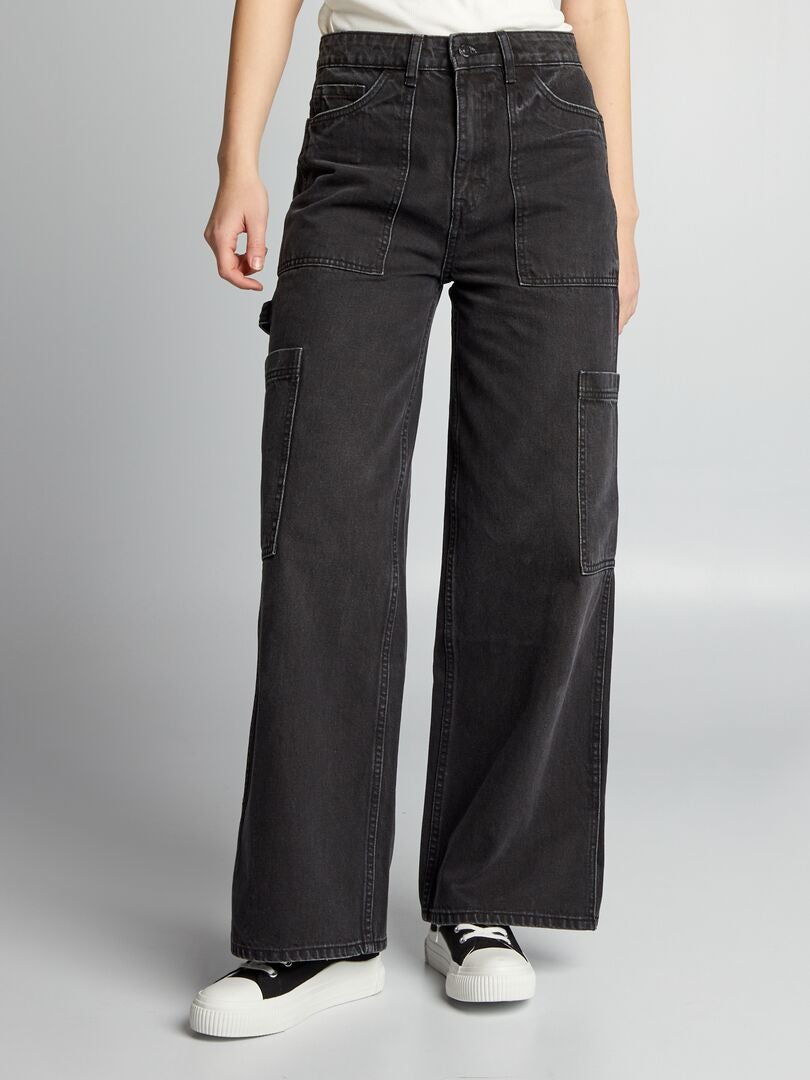 Rechte jeans met meerdere zakken - ZWART