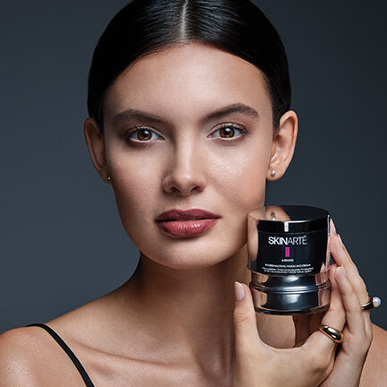 SKINARTÉ AGELESS