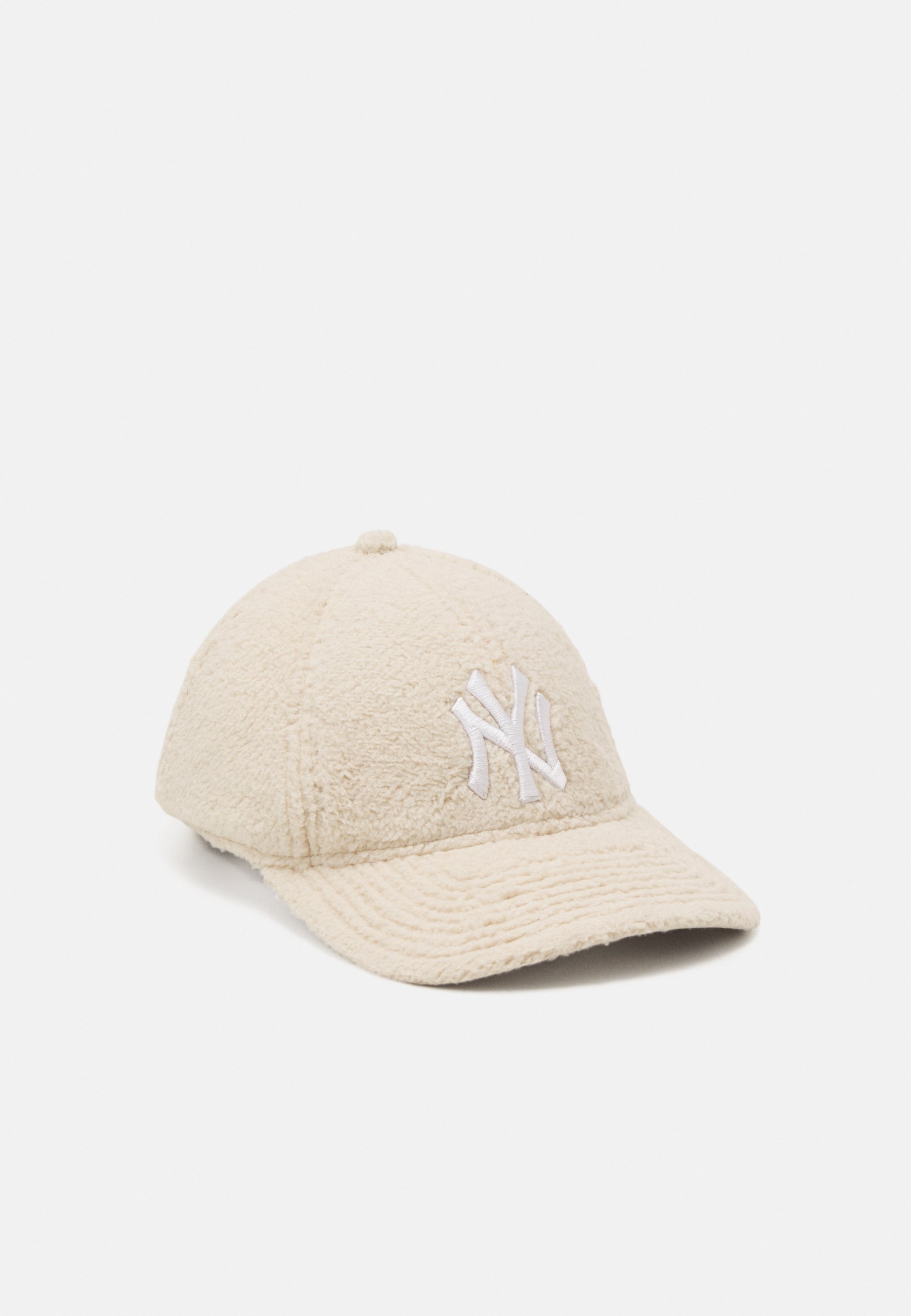 New Era petten