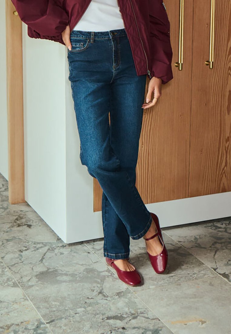 Kaffe MARIS REGULAR FIT - Rechte jeans - donkerblauwe denim