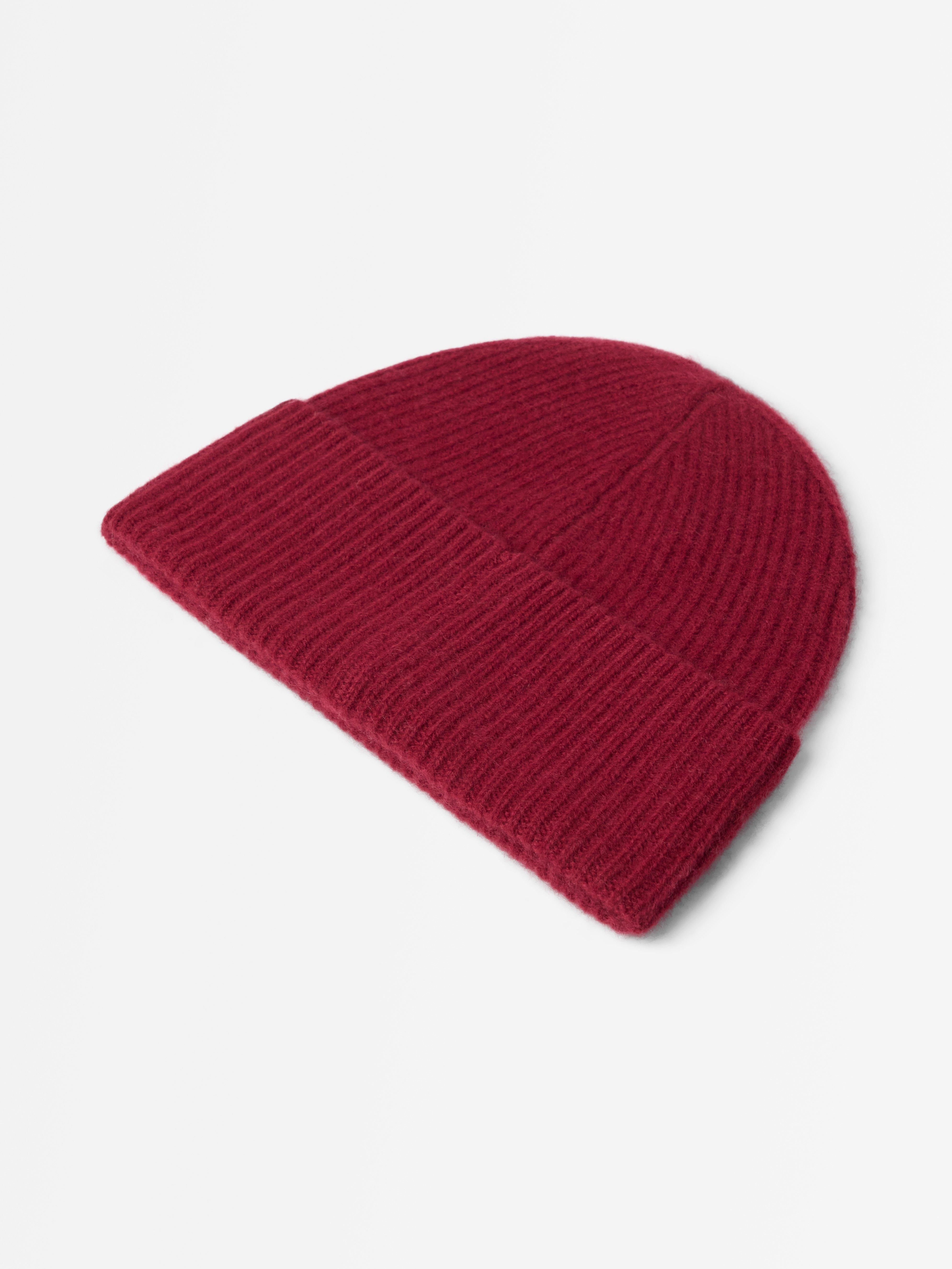 Chapeau en cachemire rouge