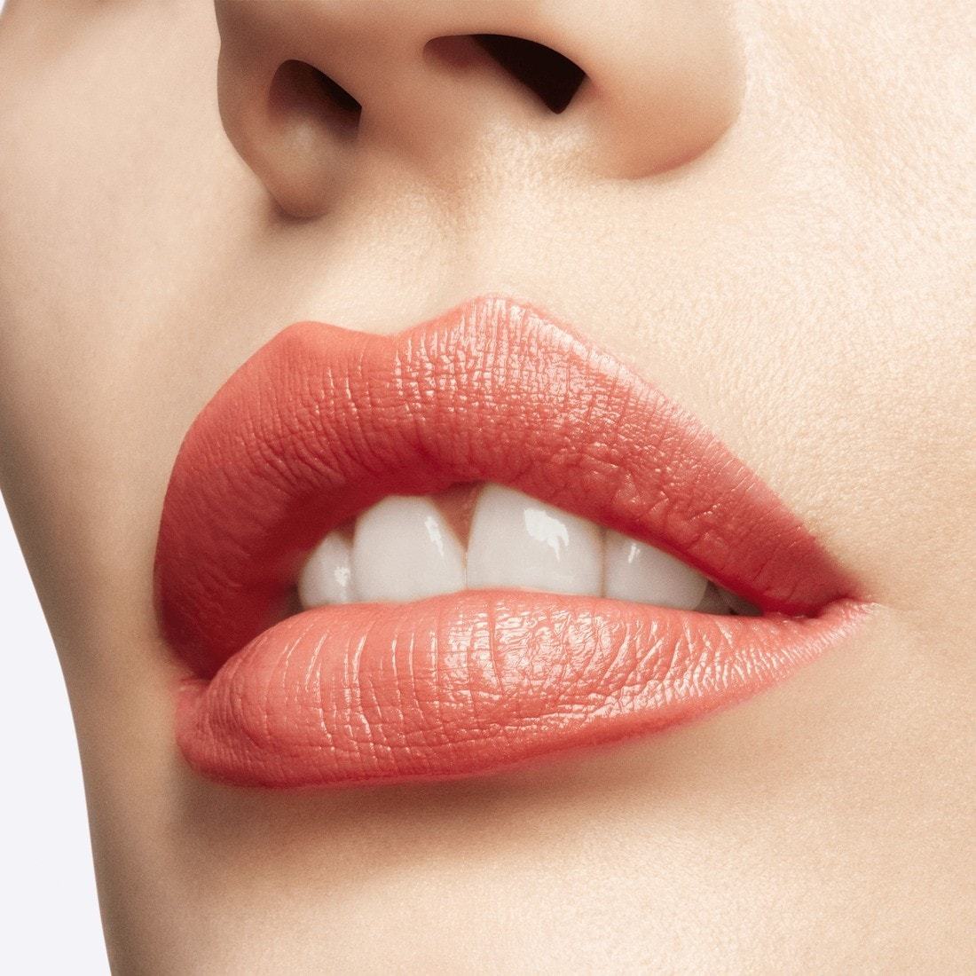 MAC Lusterglass ruž za usne - 3 g