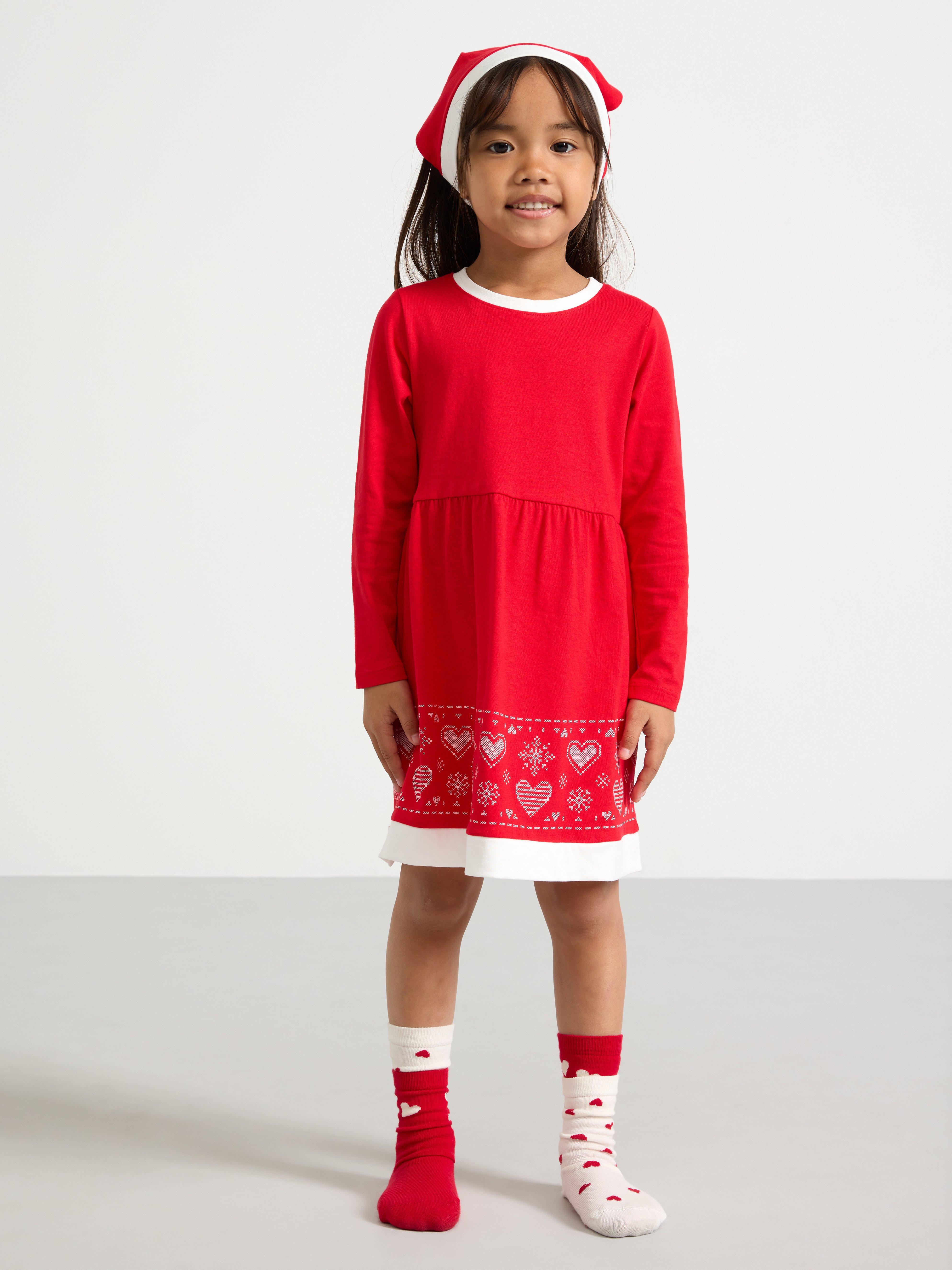 Vestido y chal navideños rojos