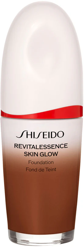Base Shiseido Revitalessence Skin Glow, uma base leve com efeito radiante FPS 30.