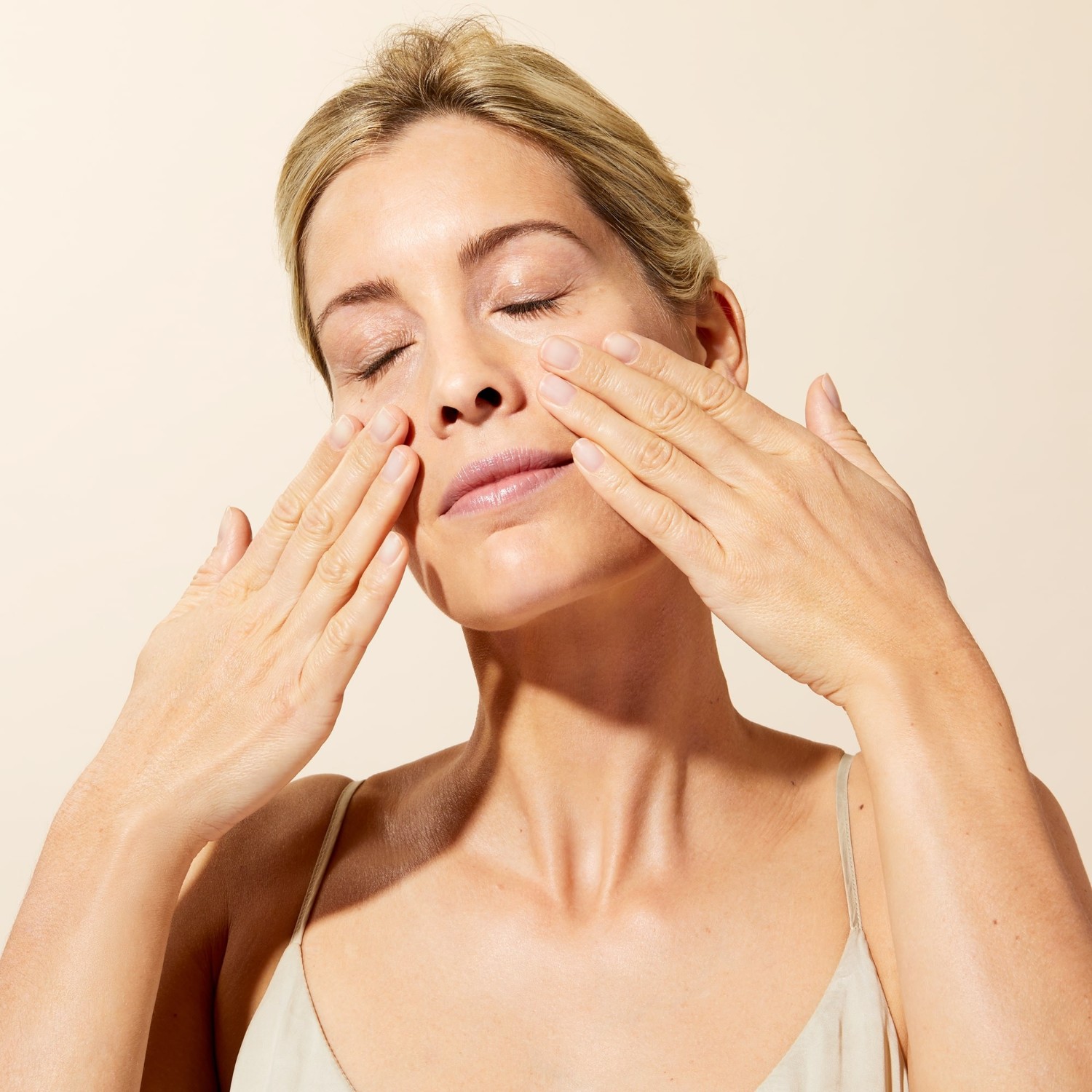 NUXE Super Serum [10] - Le concentré anti-âge universel