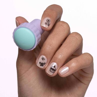 Juego de diseño de estampado de uñas Essence, 3 piezas
