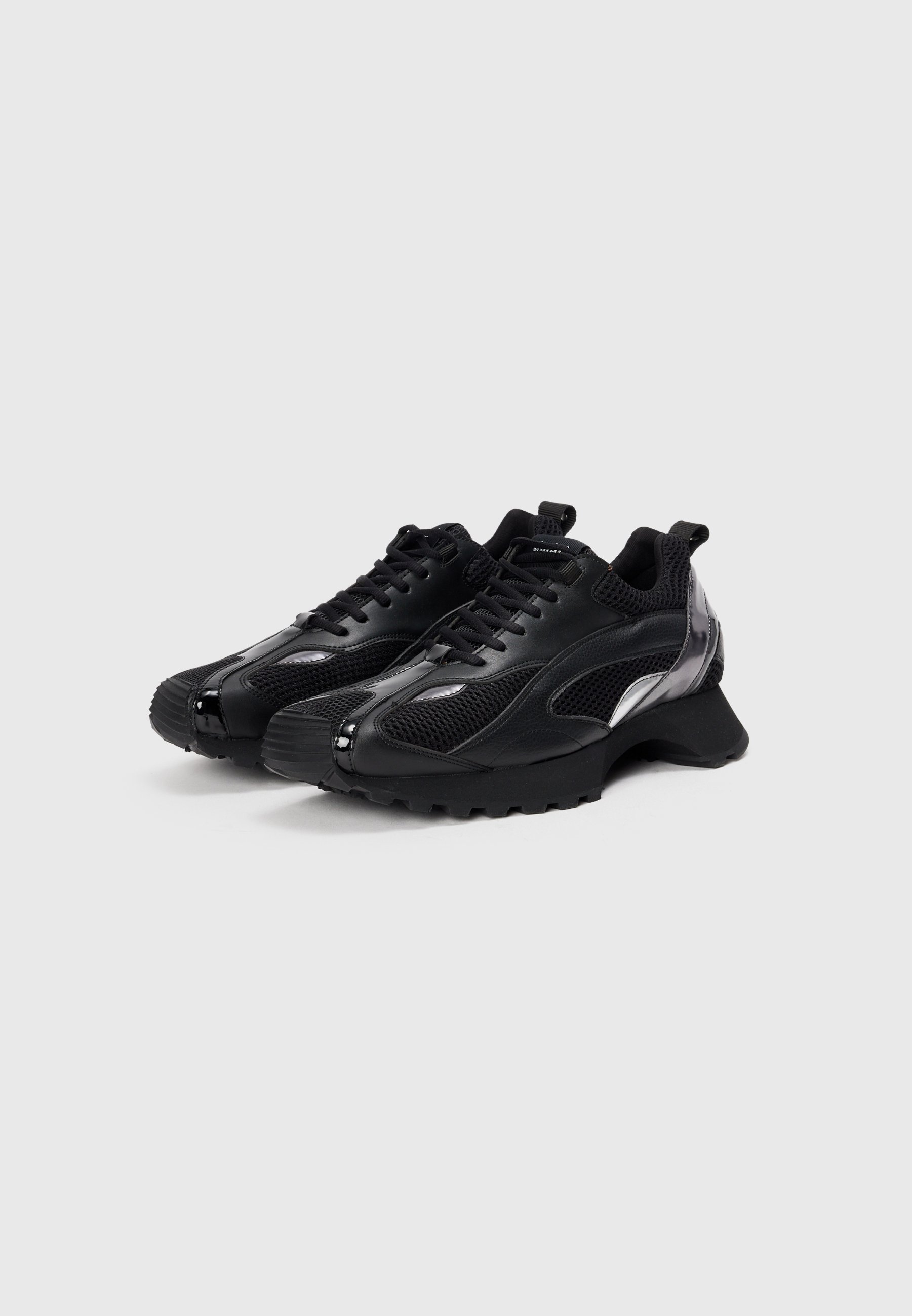 GmbH YLEM UNISEX - Baskets - noires