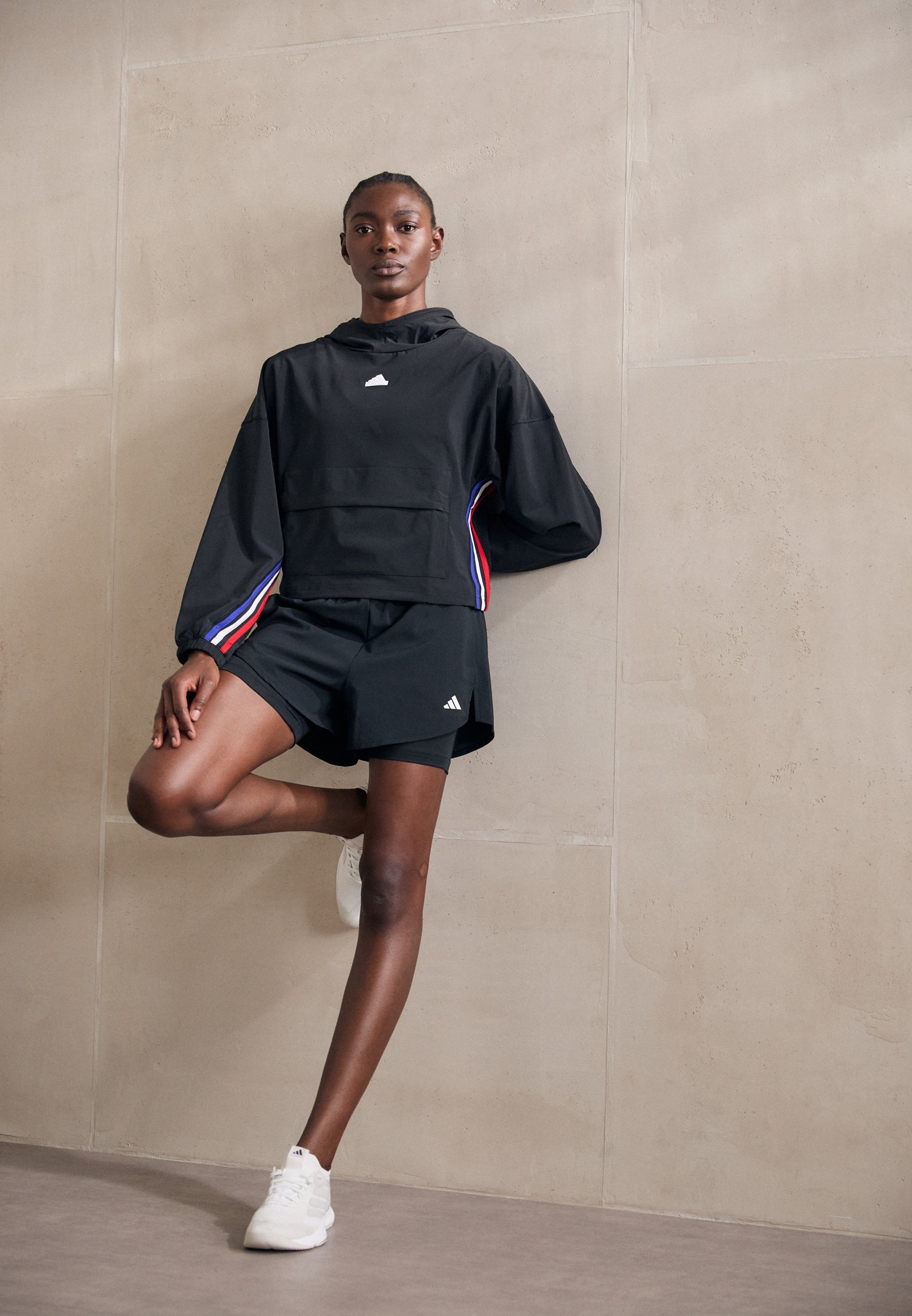 adidas Performance W MIN 2IN1 SHO - Sportshorts - zwart/wit