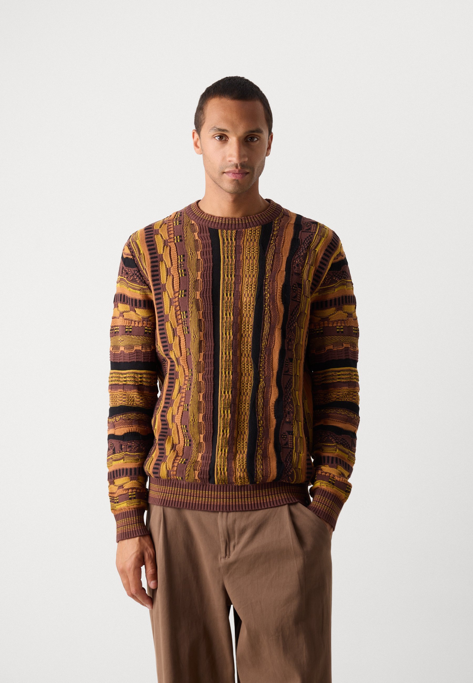 INDICODE JEANS Pullover - Blumenerde