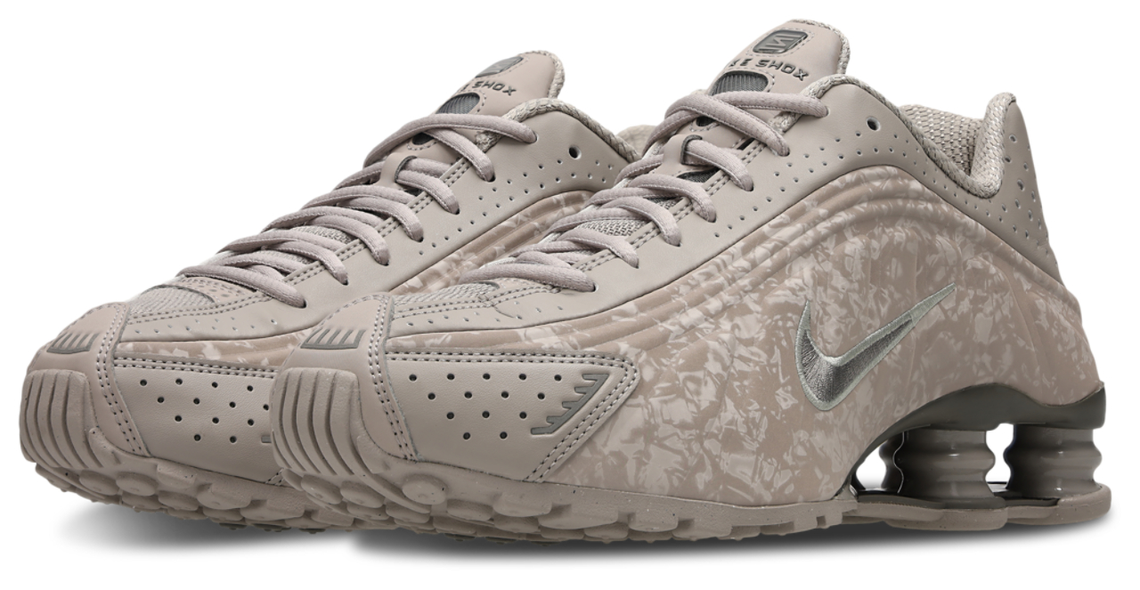 Nike Shox R4