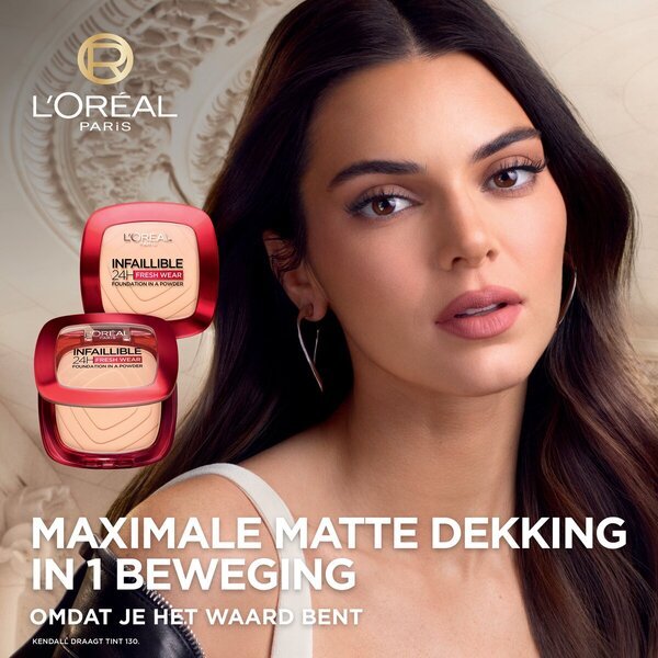 L'Oréal Paris Infaillible 24H Fresh Wear 220 Sand tekoči puder v prahu 9 g