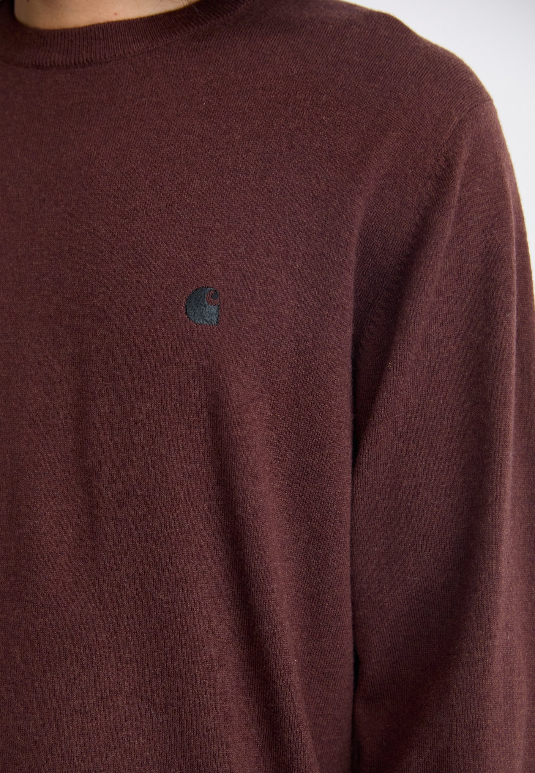 Carhartt gebreide trui in aanbouw