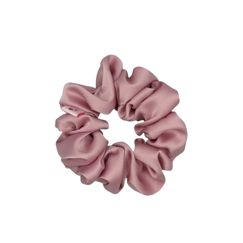 Kirjoittanut Danielle Blush Pink
