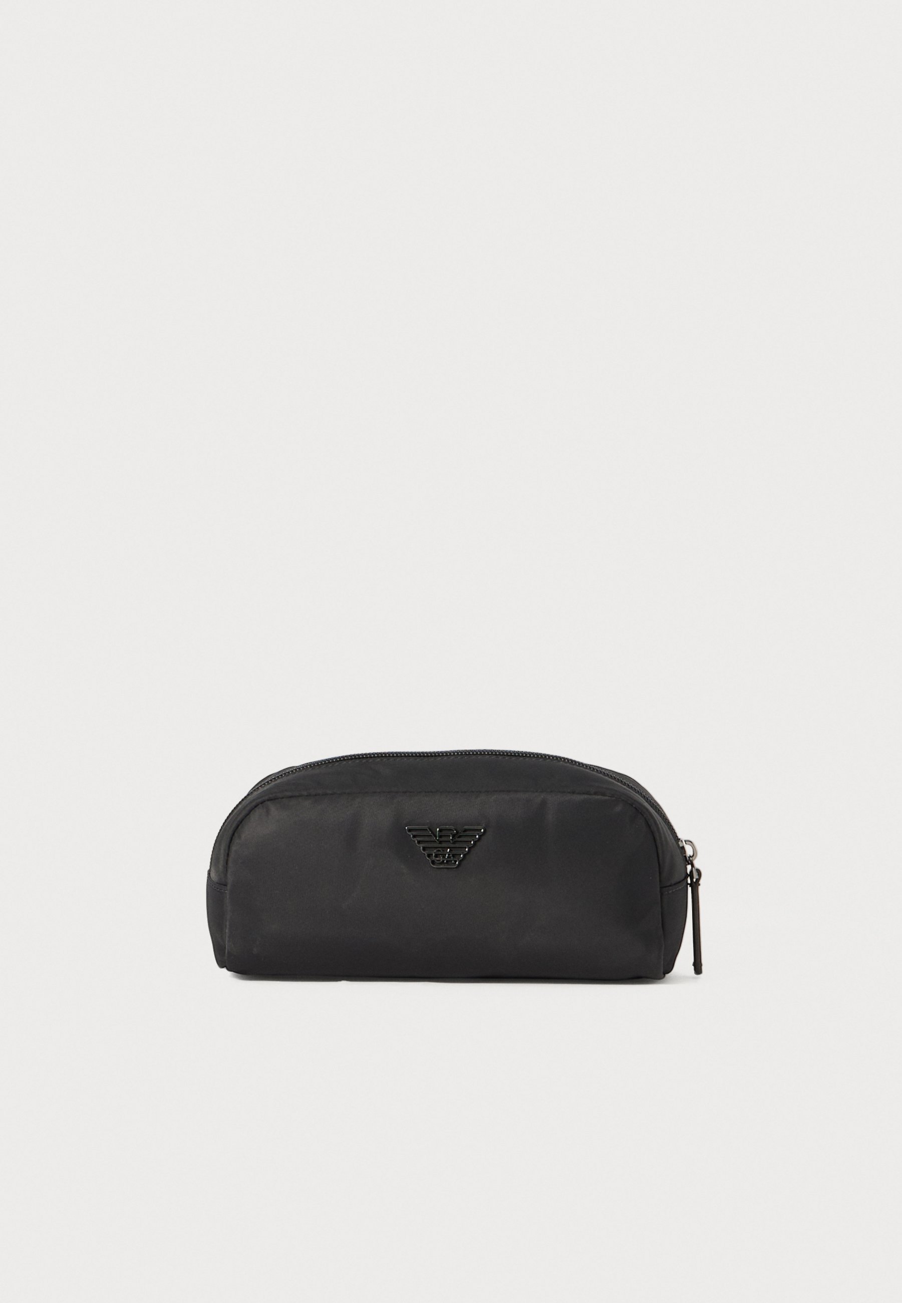 Emporio Armani Reise