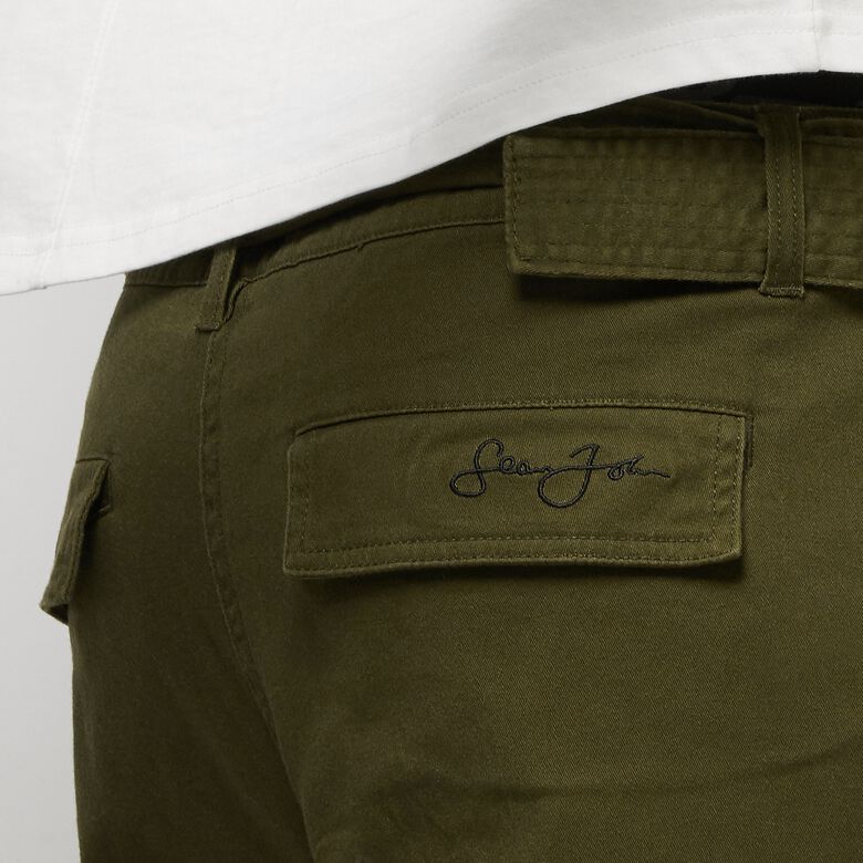 Pantaloni cargo con logo e spacco al ginocchio