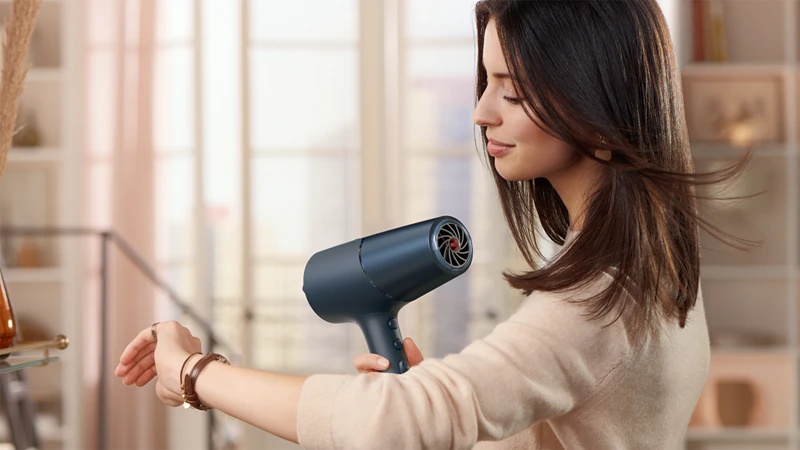Фен за косу Philips Series 5000 BHD512/00