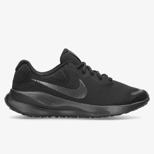  Nike Revolution 7