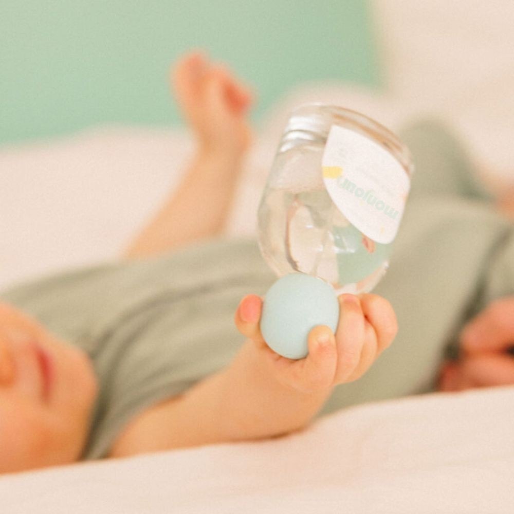 MONJOUR Ma toute première eau de senteur