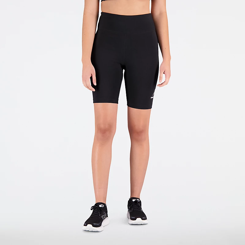 Damskie krótkie spodenki NB Essentials Stacked Fitted - CZARNE