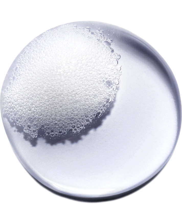Shampoo fortalecedor Kérastase Genesis Bain Hydra-Fortificant para cabelos fracos e com tendência à queda.
